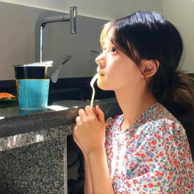 百濑，朝向这边